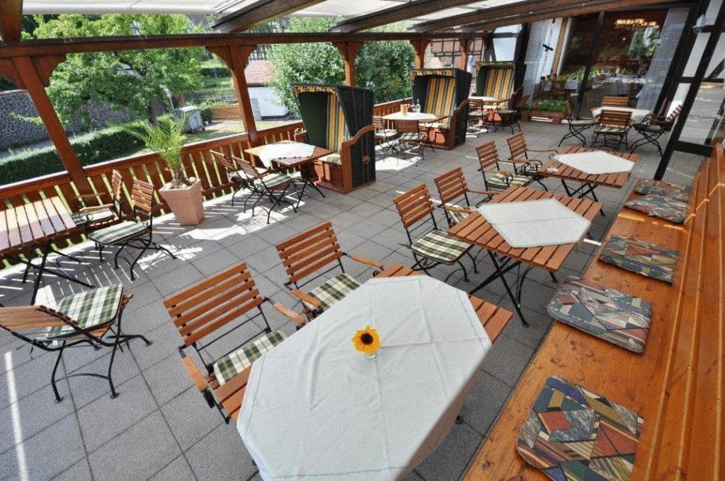 Hotel Zum Stern Rauischholzhausen Esterno foto