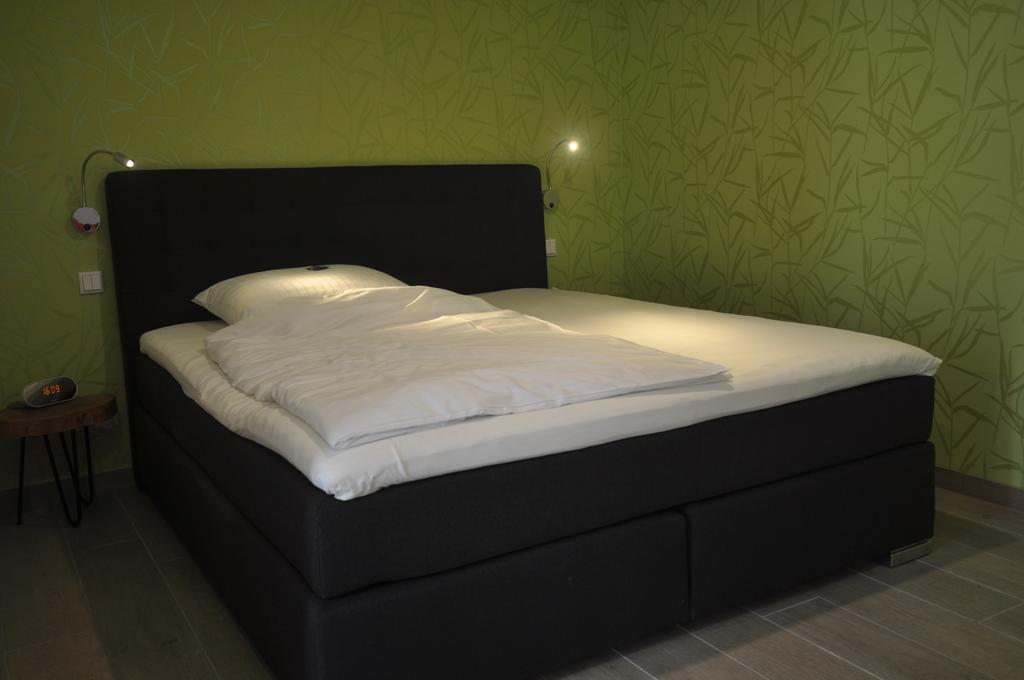 Hotel Zum Stern Rauischholzhausen Esterno foto